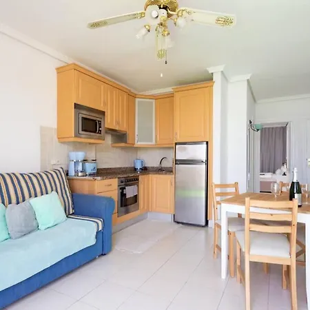Stylish With Sea View, Wifi, Heated Pool, Bar 公寓