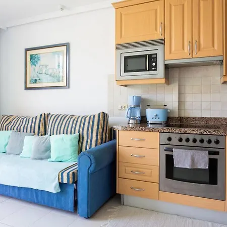 Stylish With Sea View, Wifi, Heated Pool, Bar *