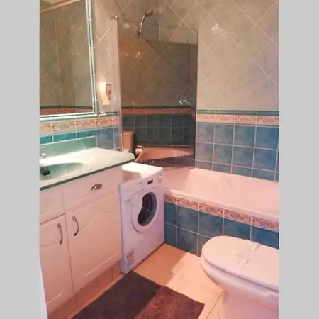 Stylish With Sea View, Wifi, Heated Pool, Bar