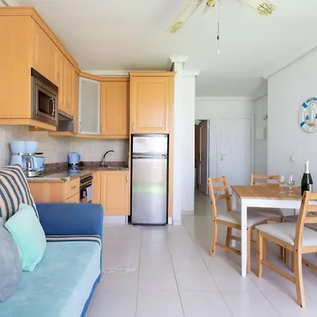 Stylish With Sea View, Wifi, Heated Pool, Bar *